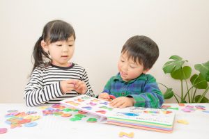 英語とプログラミングの両方を学べる幼児英語コース